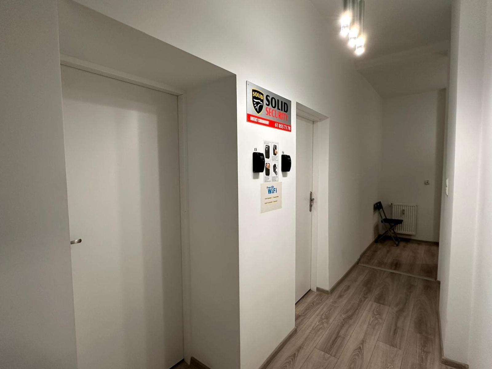 Rynek 6 Bed & Breakfast Познан Екстериор снимка